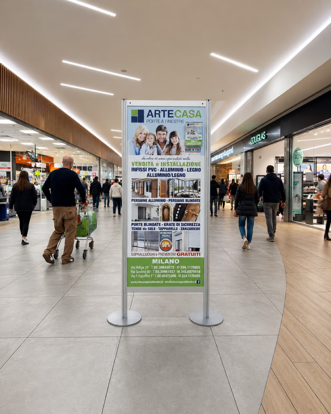 Pubblicità per serramentisti: come farsi notare vicino al centro commerciale
